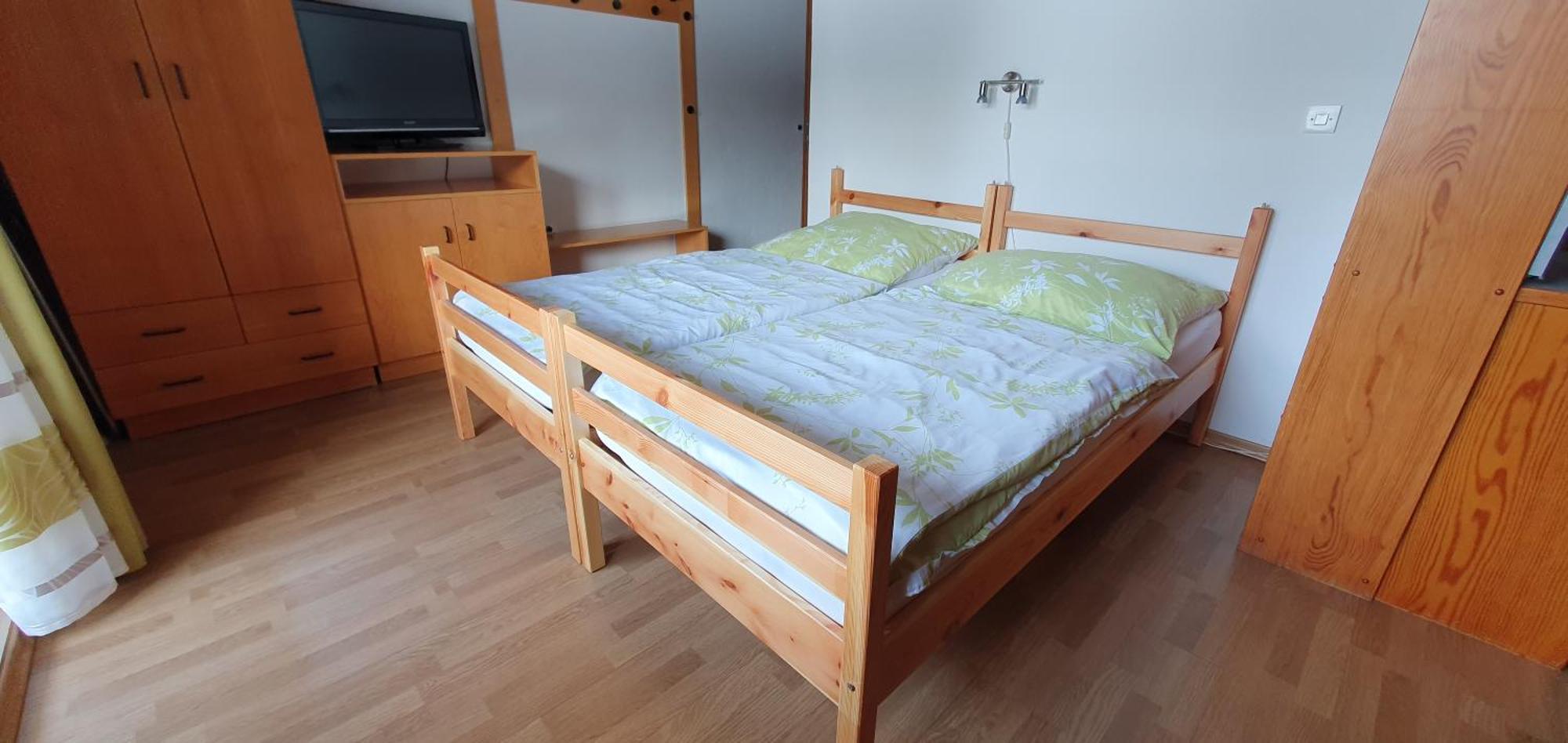 Apartments And Rooms Milena Kranjska Gora Rom bilde